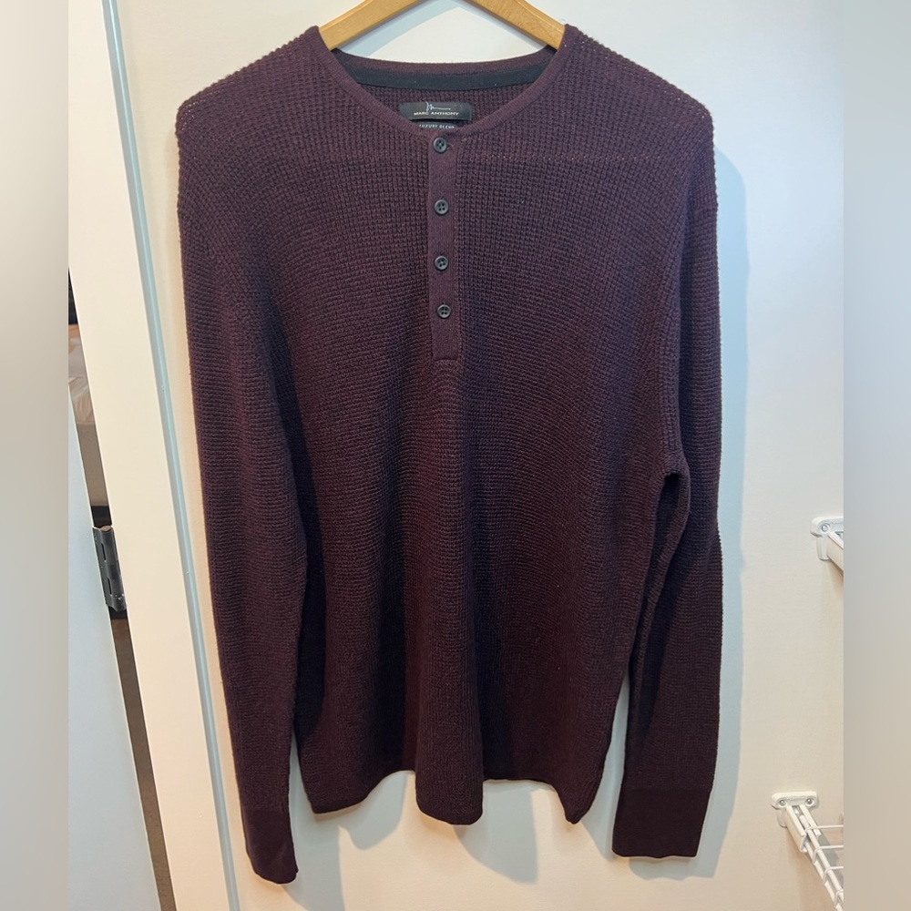 Men’s Marc Anthony Burgundy Knit Sweater - Large